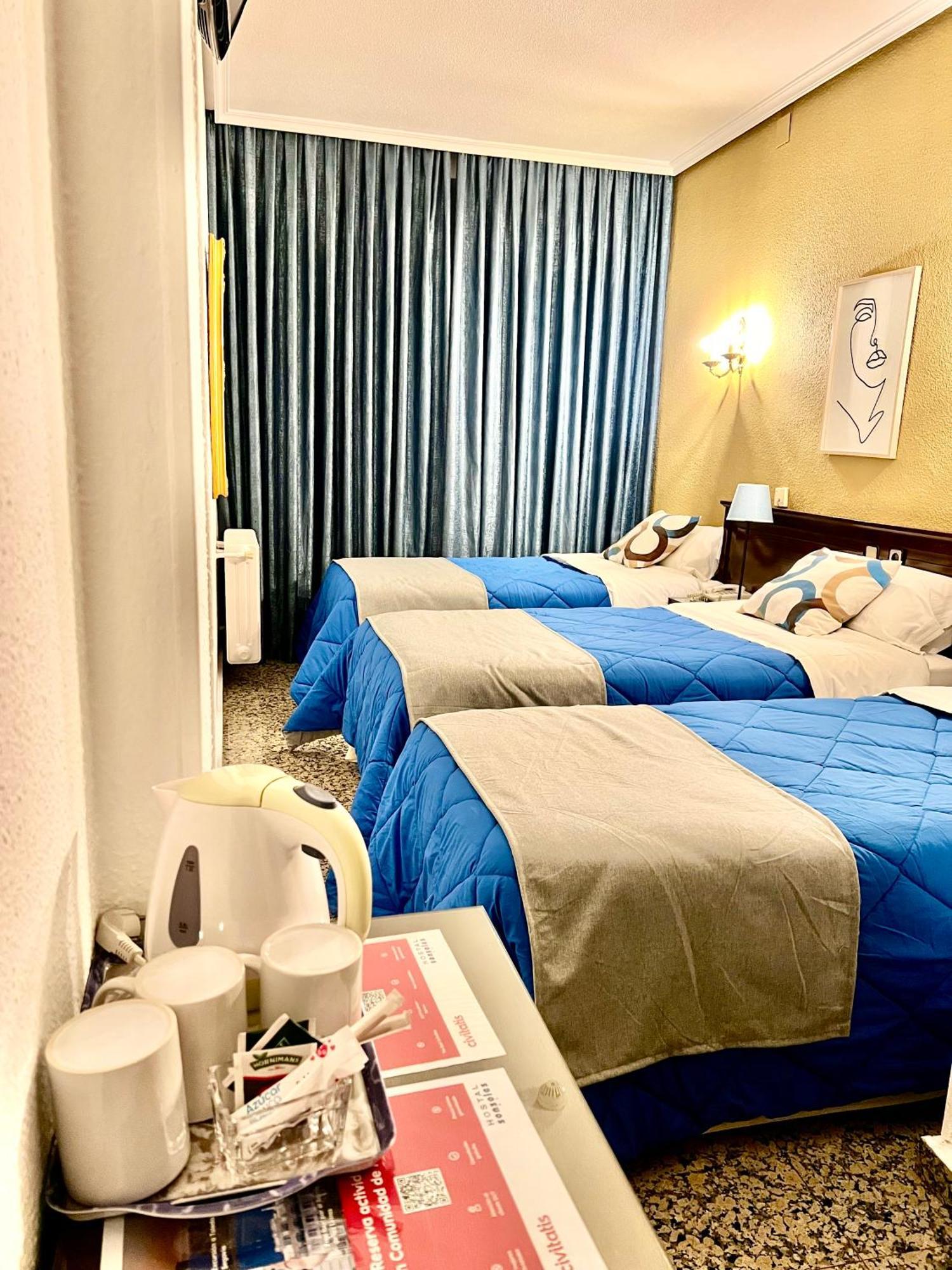 Twin Room with Extra Bed,68434805:JPEG